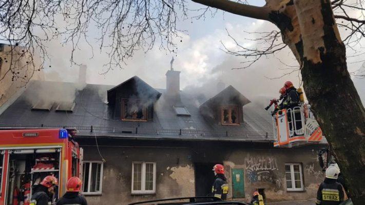 Pożar na Cieszyńskiej. Rodzina straciła wszystko. Możemy pomóc