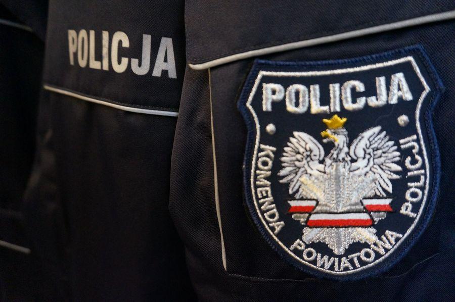 Policja Bielsko. Informacje o skoszarowaniu policjantów okazały się fake newsem