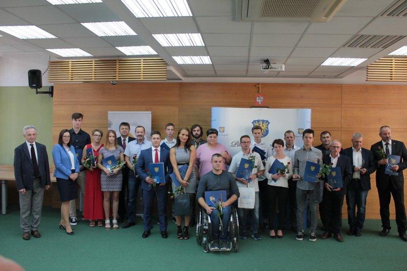 Najlepsi sportowcy Śląska Cieszyńskiego nagrodzeni