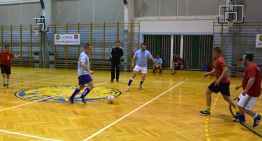 Amatorska Liga Futsalu wystartuje w Kozach. Trwają zapisy
