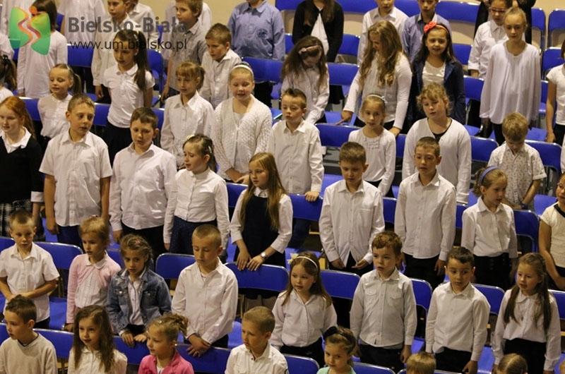 Bielscy uczniowie rozpoczęli rok szkolny