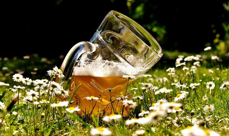 Gdzie można legalnie pić alkohol w miejscu publicznym?