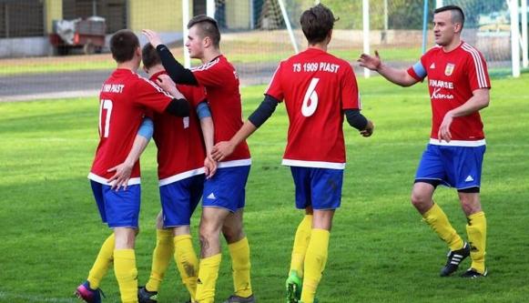 18 meczów, 18 zwycięstw. Piast wraca w wielkim stylu