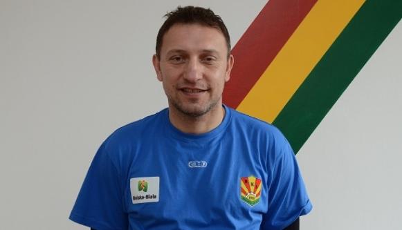 Asystent dokończy sezon