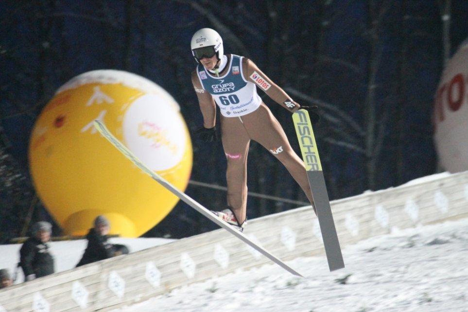 Starty wiślan: Piotr Żyła na podium w Vikersund