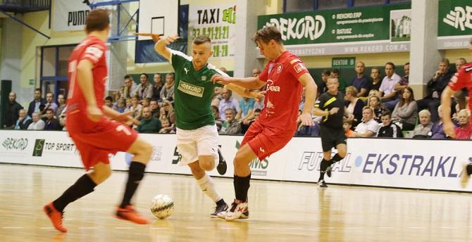 Gra wyrównana, jednak 3pkt jadą do Bielska-Białej
