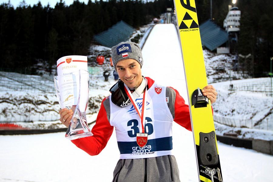 Piotr Żyła drugi w TCS! Kamil Stoch wygrywa!