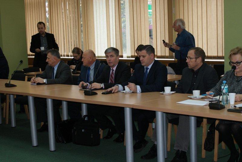 Linia kolejowa Cieszyn - Chybie.Zostanie zmodernizowane 50 km torów.