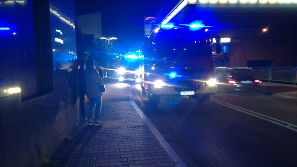 Wpadli do rzeki w centrum Bielska-Białej