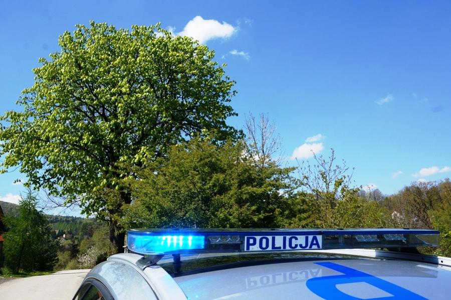 Znaleźli portfel i nie oddali. Zatrzymani w Żywcu Zabłociu