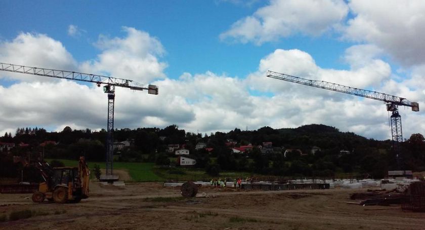 Żywiec. Co się dzieje na budowie szpitala