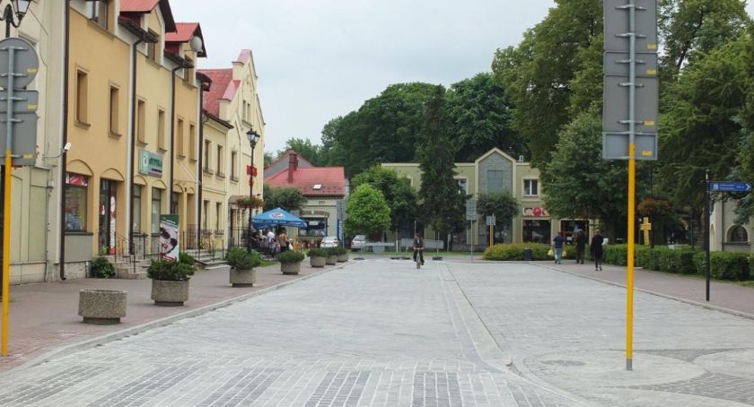 Zmiana organizacji ruchu w centrum Żywca na ulicy Zamkowej
