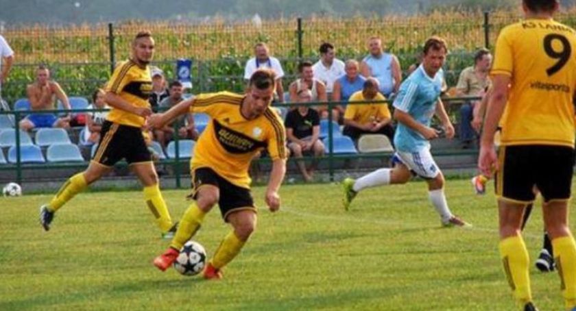 Kamil Bezak nadal punktuje