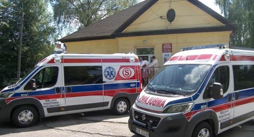 Tragedia na bielskiej ulicy Czajkowskiego. Mężczyzna wypadł z okna