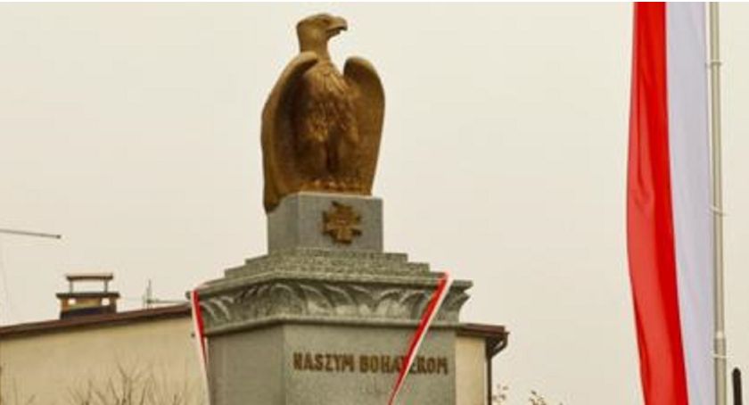 Skoczów: Naszym bohaterom - pomnik odsłonięty