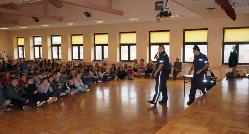 Ustrońscy Policjanci o dopalaczach
