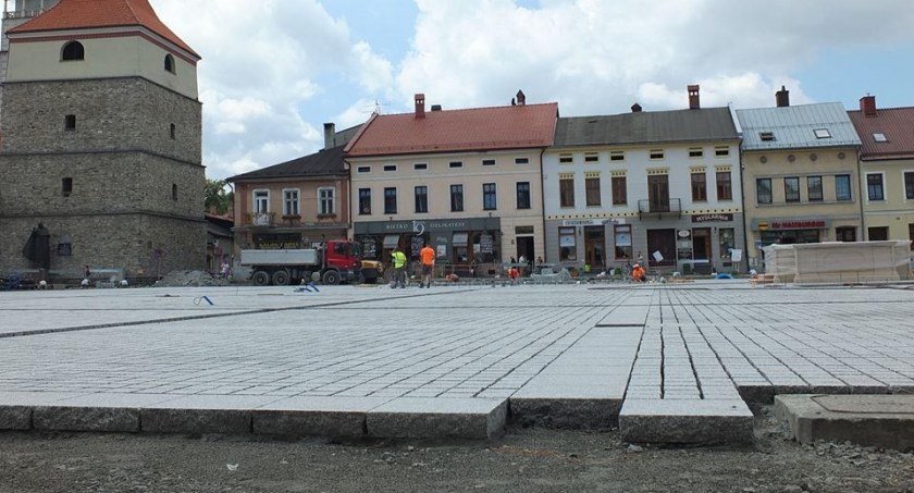 Żywiec. Zmiana organizacji ruchu w okolicy Rynku