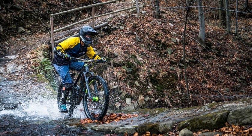 WIOSENNY WYŚCIG ROWEROWY MTB W ŻYWCU