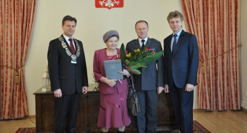 Złoty Medal Za Zasługi dla Obronności Kraju dla Walerii Janik 