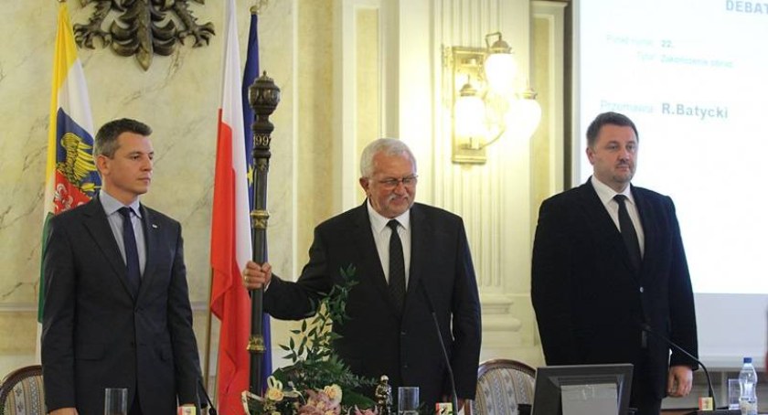 Rada Miejska Białej Białej wnioskuje do premier Kopacz