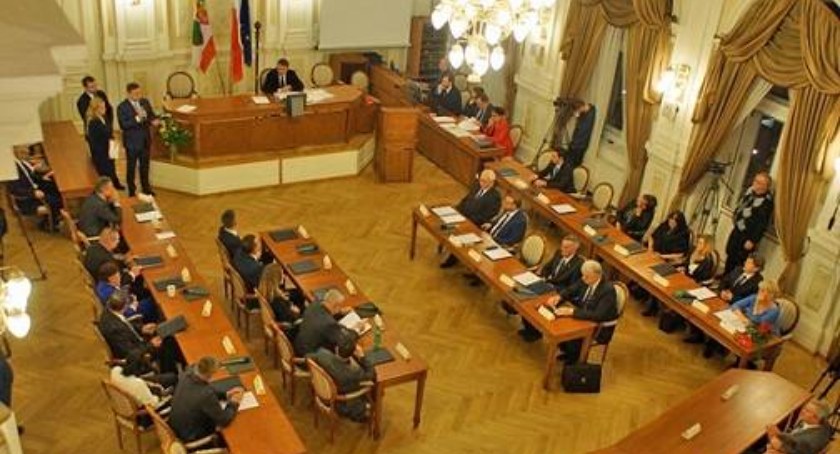 Pierwsze posiedzenie Rady Miejskiej nowej kadencji