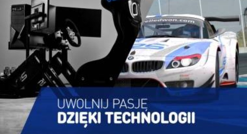 Symulatory wyścigowe VRS w Gemini Park w Bielsku-Białej