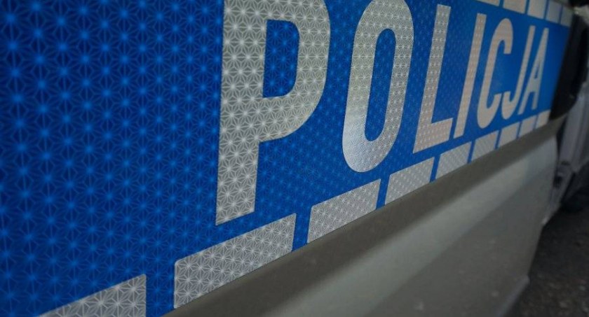 Agresywna i pijana 40-latka stawiała opór policjantom