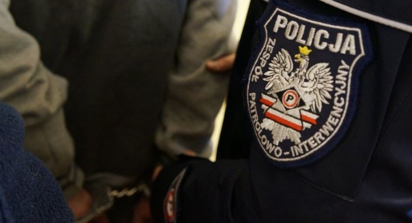 32-latek z Żywca znęcał się nad matką