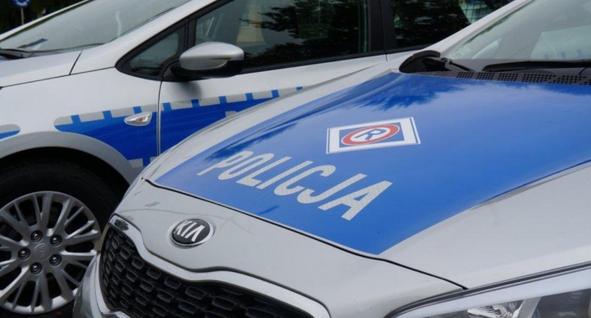 Kierowca tira zgubił na drodze ekspresowej S1 naczepę i tego nie zauważył