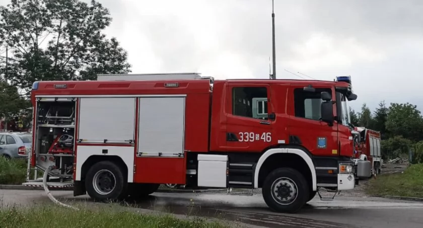 Pożar tartaku w Istebnej. Płomienie sięgały do 7 metrów