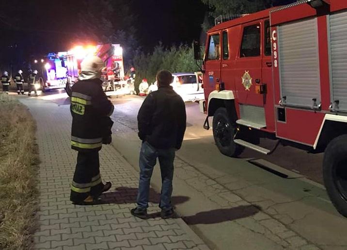Halny dał się we znaki mieszkańcom Beskidów. Jedna osoba w szpitalu