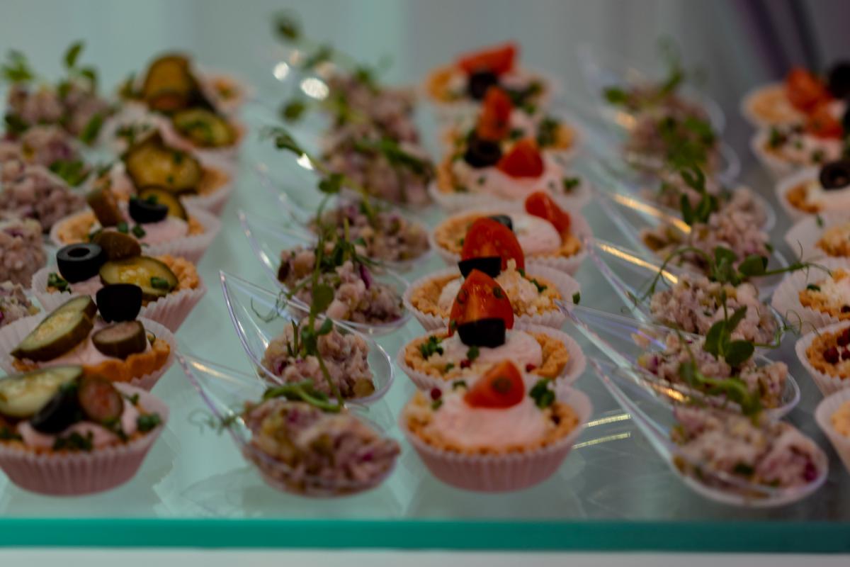 Catering Sylwestrowy. Przepis na udanego domowego sylwestra
