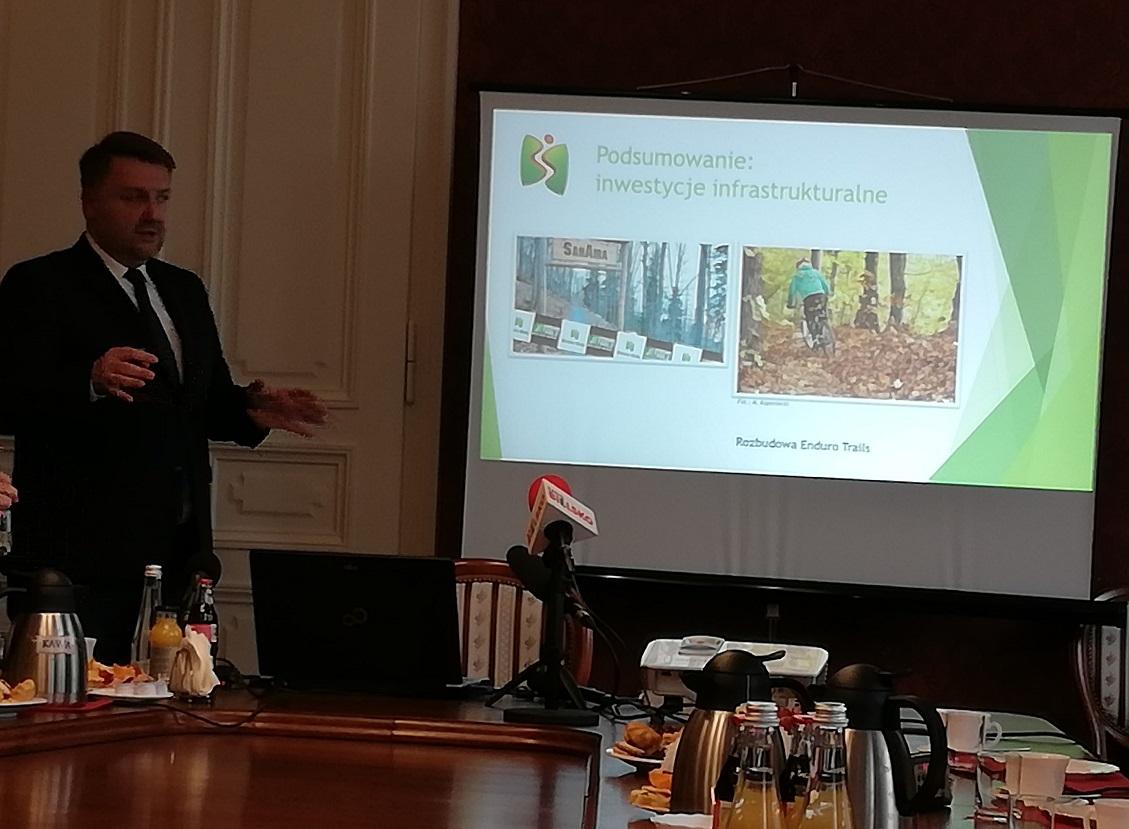 Prezydent Bielska-Białej Jarosław Klimaszewski podsumował pierwszy rok kadencji: Przedstawiono 50 inwestycji i projektów