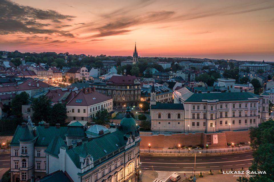 Kaplica przy Zamku Sułkowskich ma szansę na remont. Wszystko zależy od głosowania