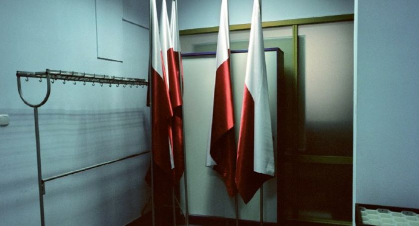 Katarzyna Zolich. Katalog miejsc niewidzialnych