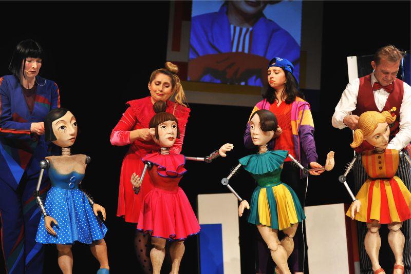 „Pchła Szachrajka” w Teatrze Banialuka 09.02