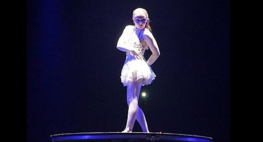 Turniej akrobatyki i skoków na trampolinie - 14.12