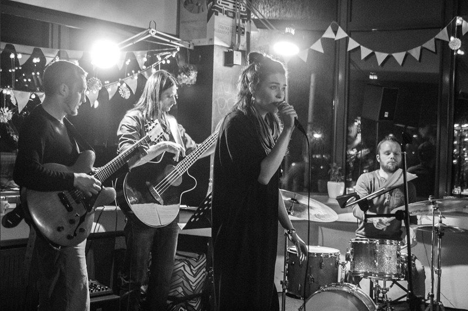 Koncert: Madame Jean Pierre - 03.11