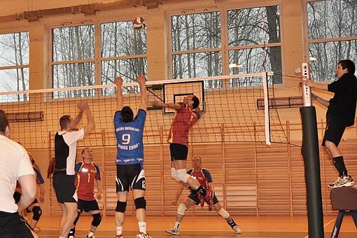 VIII Otwarty Turniej Wielkanocny w siatkówce 8.04