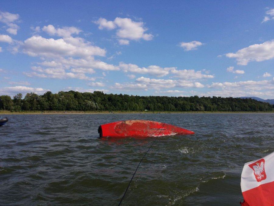 Jezioro Żywieckie. Akcja ReAkcja za burtą 
