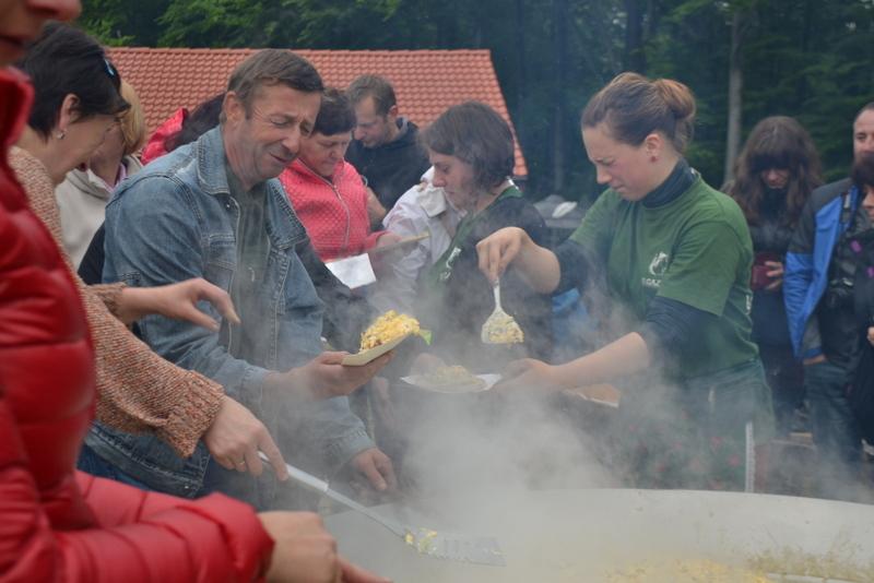 Brenna: Zielone Świątki - wiosenne smażenie wajeśnicy 15.05
