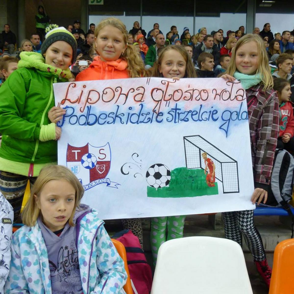 Pokonali Lech. W czwartek będę podpisywać autografy  w Gminie Lipowa!