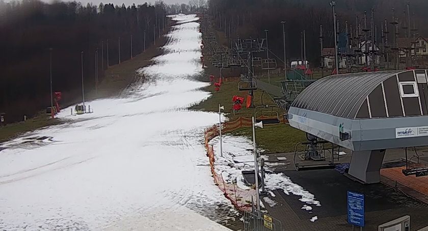 Stok na bielskim Dębowcu | Problem z uruchomieniem ośrodka narciarskiego