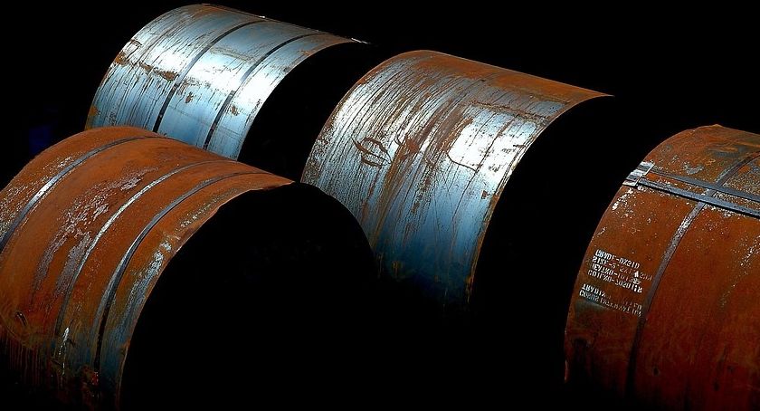 Niebezpieczne odpady w Górkach Wielkich | Na miejscu Zespół Ratownictwa Chemicznego