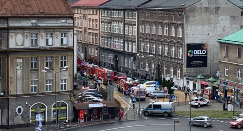 Pożar na Barlickiego. Mieszkańcy otrzymali lokale zastępcze