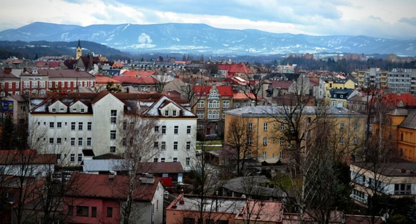 SMOG Cieszyn bez monitoringu powietrza. Decyzja przyszła z Katowic