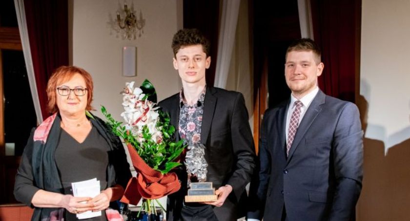 Dawid Woskanian Osobowością Roku Gminy Kozy