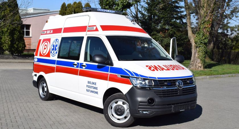 Bielsko-Biała i powiat bielski. Specjalne karetki będą pobierać wymazy od mieszkańców