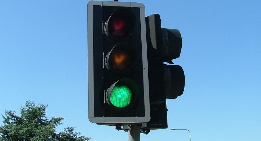 Sygnalizacja drogowa nie będzie działać w systemie ITS przez kierowców łamiących przepisy