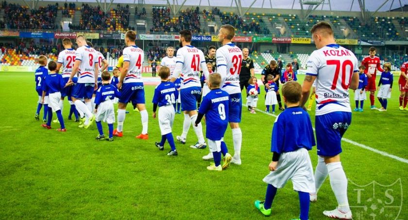 TS Podbeskidzie: Pensje piłkarzy i trenerów zostaną obniżone